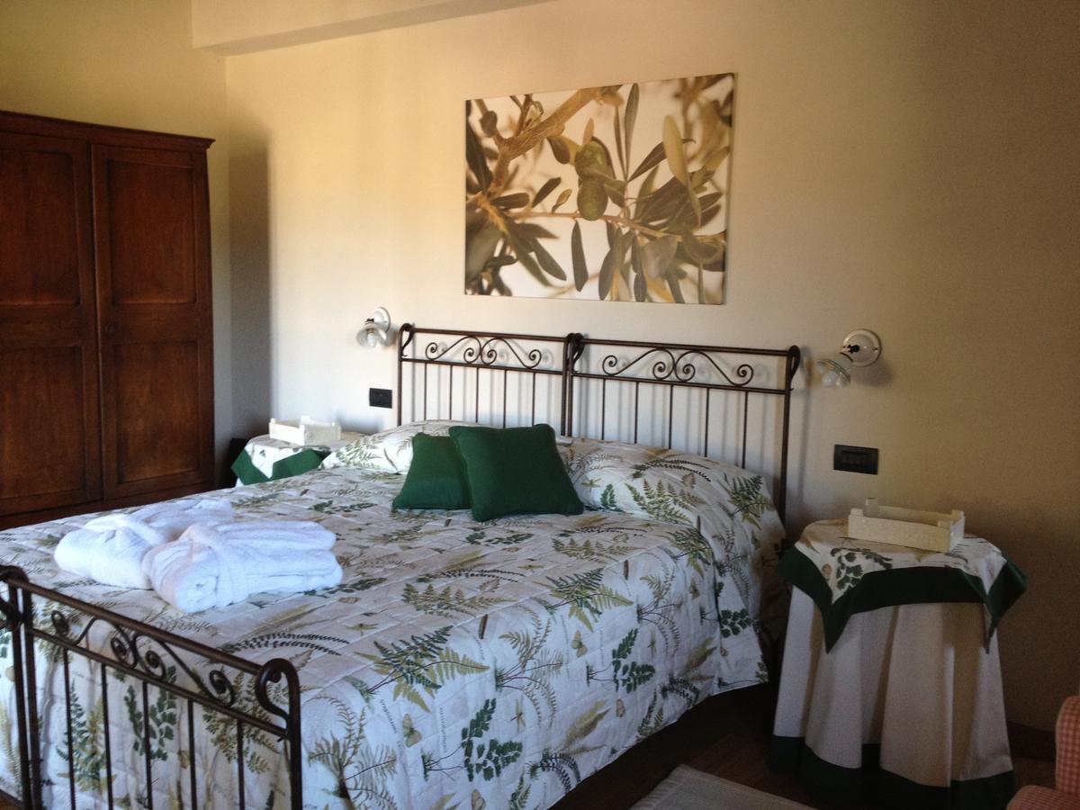 Fattoria Di Corazzano Bed & Breakfast San Miniato Exterior photo